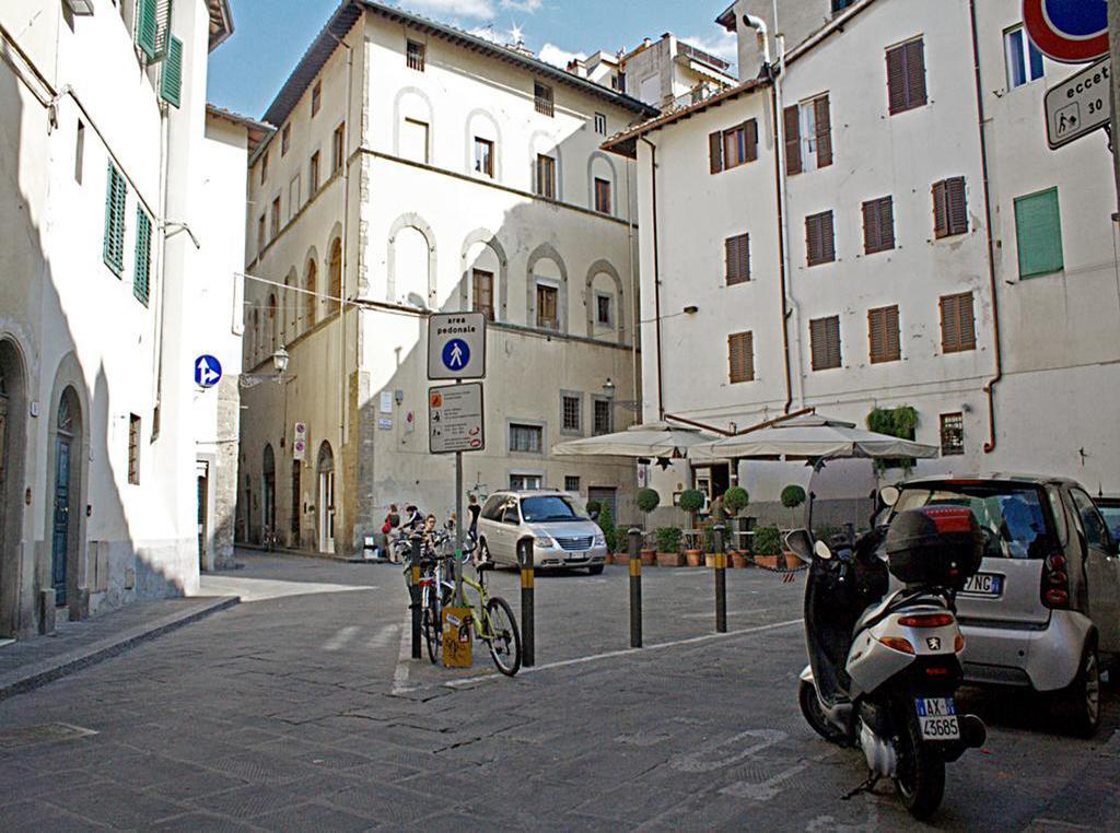 Mamo Florence - Vasari Apartment Luaran gambar